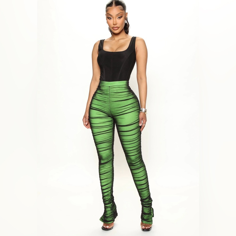 Ruched mesh legging lime green